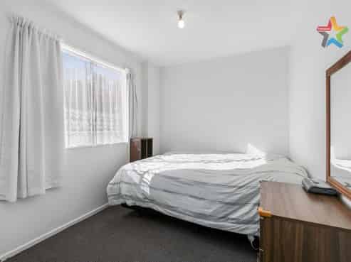 2/36 Leighton Avenue, Waiwhetu