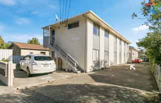 2/36 Leighton Avenue, Waiwhetu