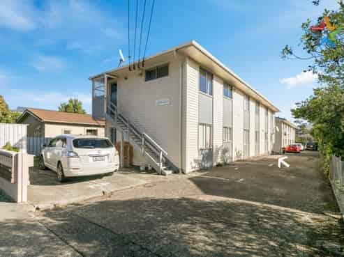 2/36 Leighton Avenue, Waiwhetu