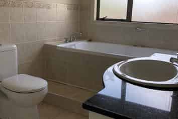 9 Vinewood Drive, Albany