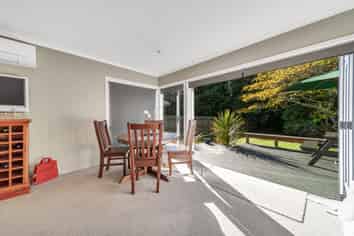 6 Brecon Road, Stratford