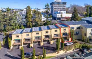 18/102 Tisdall Street, 