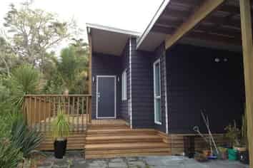 50 Beach Road, Onerahi