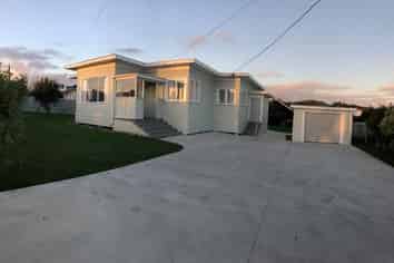 10 Alamein Ave, Onerahi