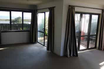 21 Samara Place, Clendon Park