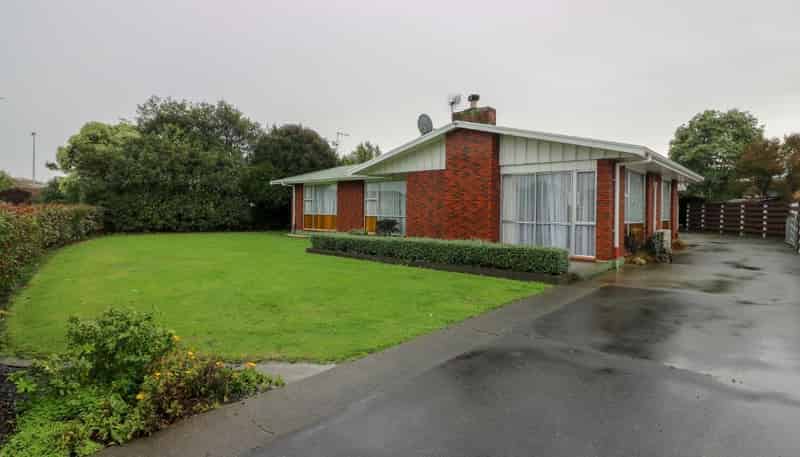 12 Virginia Crescent, 