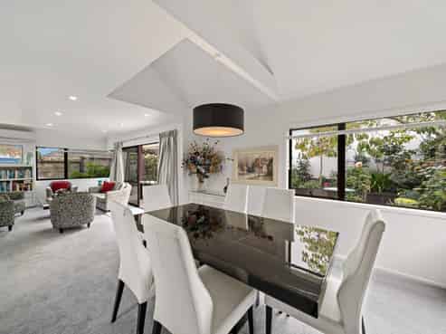 2/31 Paunui Street, Saint Heliers