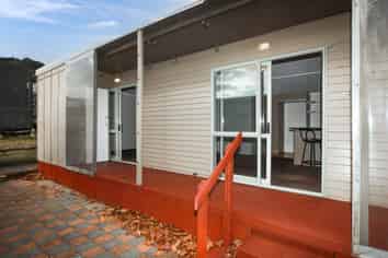 E10 473 Thames Coast Road, Te Puru