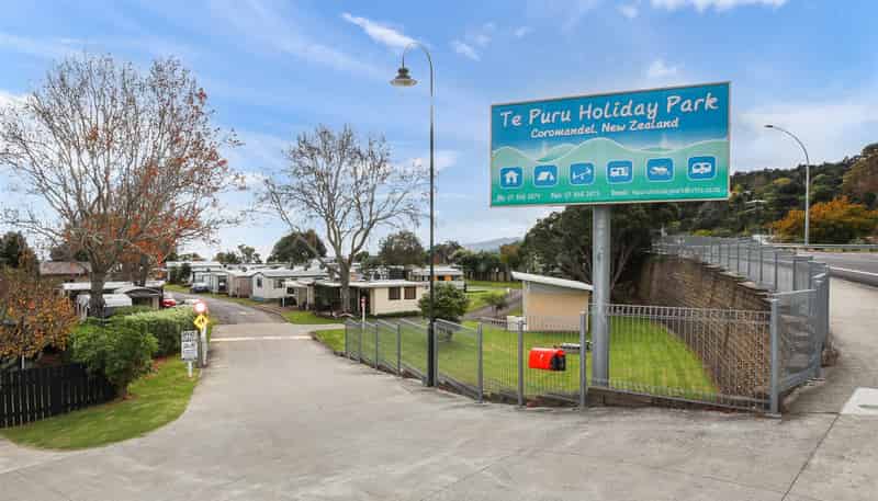 E10 473 Thames Coast Road, Te Puru