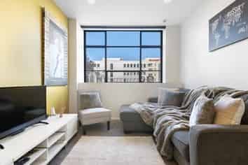 16A/22 Ghuznee Street, Te Aro