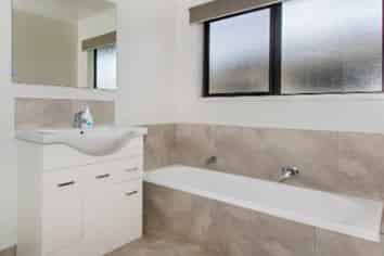 93 Ridgeway Drive, Kamo