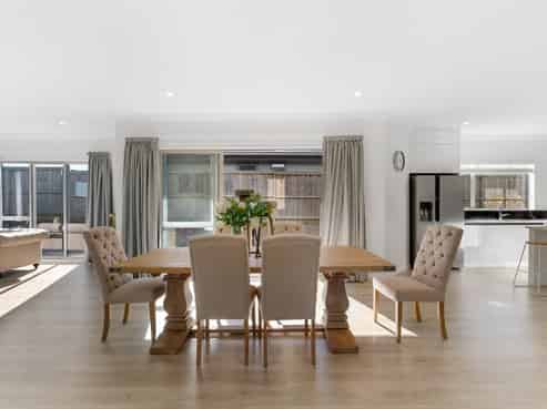 10 Artists Avenue, Beachlands