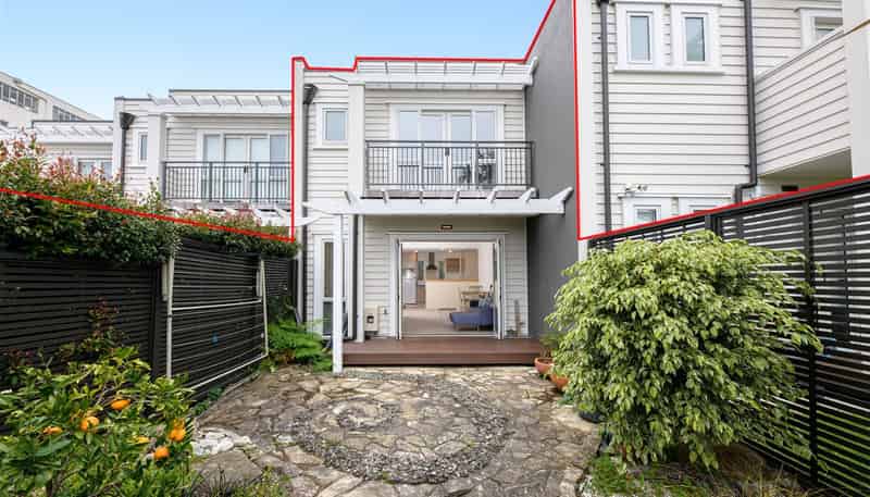 20/218 Green Lane West, Epsom