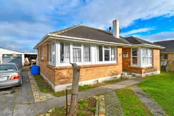 10 Te Puea Avenue, Meremere