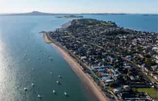An Exclusive Auckland Waterfront Opportunity
