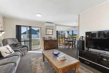 67 West Harbour Drive, West Harbour