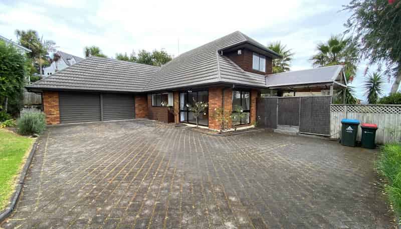 2/6 Waikato Pl, Meadowbank