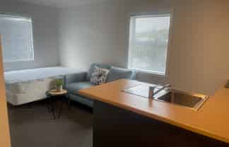 12/13 Crescent Court, Melville