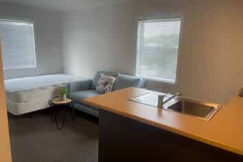 12/13 Crescent Court, Melville