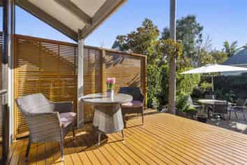 24a Aramoana Ave, Devonport