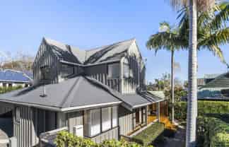 24a Aramoana Ave, Devonport