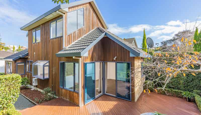 8a Bevyn Street, Castor Bay