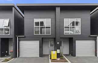 16/100 Knighton Rd, Hillcrest