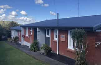 2/37 Aurora Tce, Hillcrest