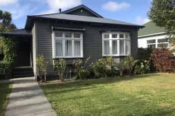 52 Woodville Street, Edgeware