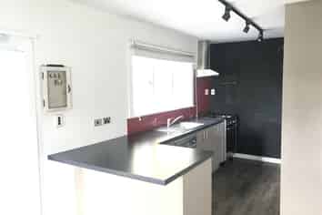 52 Woodville Street, Edgeware