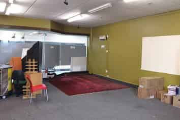 Single Office - 60.8m2