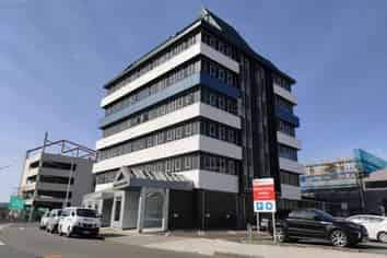 GROUND FLOOR OFFICE/RETAIL