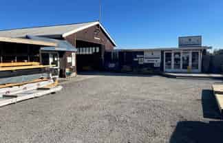 Prime site available to lease