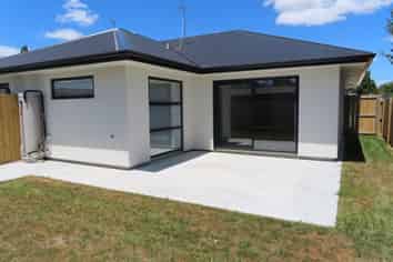 4/2 Opal Place, Chartwell