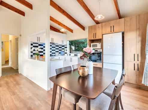 2/6a Inver Street, Glen Eden