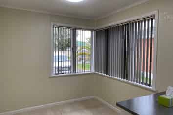 12 Vera Road, Te Atatu South