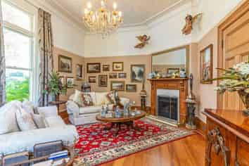 209 Kuratawhiti Street, Greytown