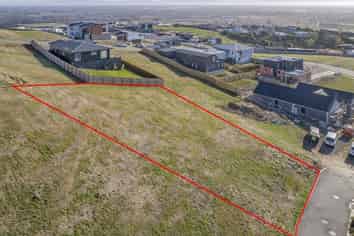 320 Worsleys Road, Cracroft