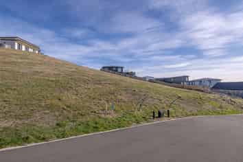 320 Worsleys Road, Cracroft