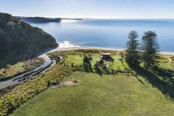  107 Ahumoana Road  Weity Bay, Redvale