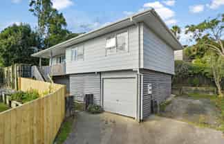 2/28 Lilburn Crescent, Massey