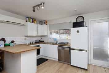 4/395 Gloucester Street, Linwood