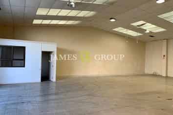 Tidy Warehouse in the heart of Papakura