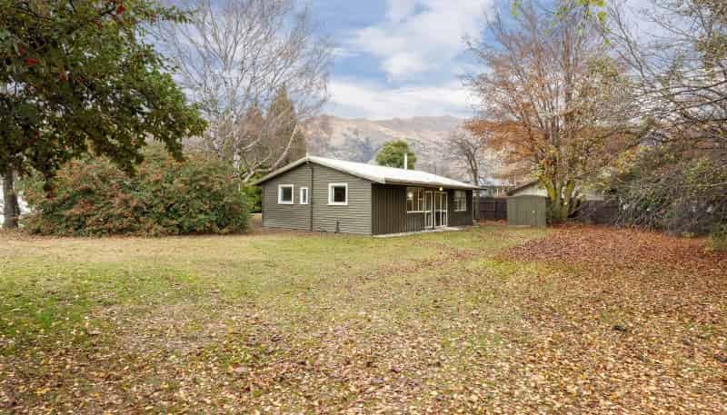 182 Stone Street, Wanaka