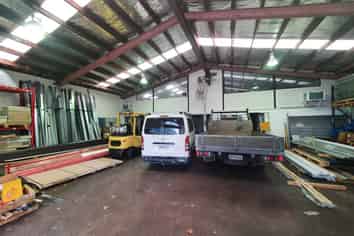 363m² Industrial With Great Profile 