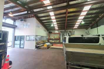 363m² Industrial With Great Profile 