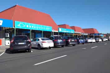RETAIL IN THE BAYS WITH PARKING