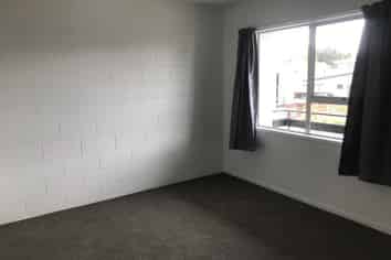 4/27 Cameron Road, Hillcrest