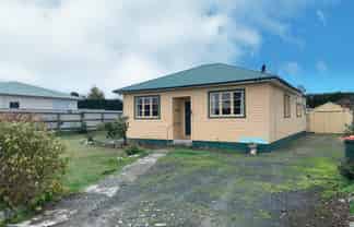 55 Bushyhill Street, 