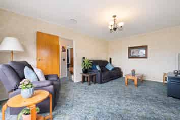 13 De Thiery Place, Pakuranga Heights